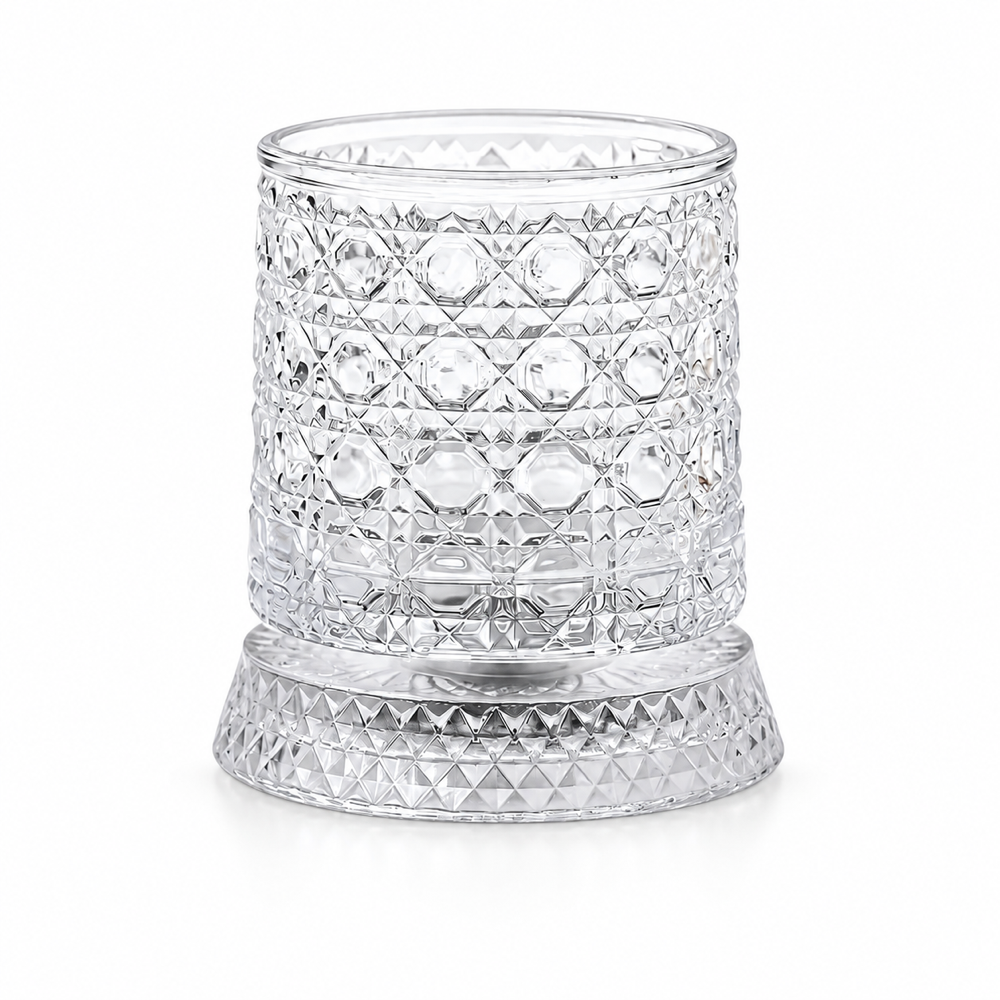 Vaso de vidrio giratorio transparente, fotografía de estudio con fondo blanco, RM48-12