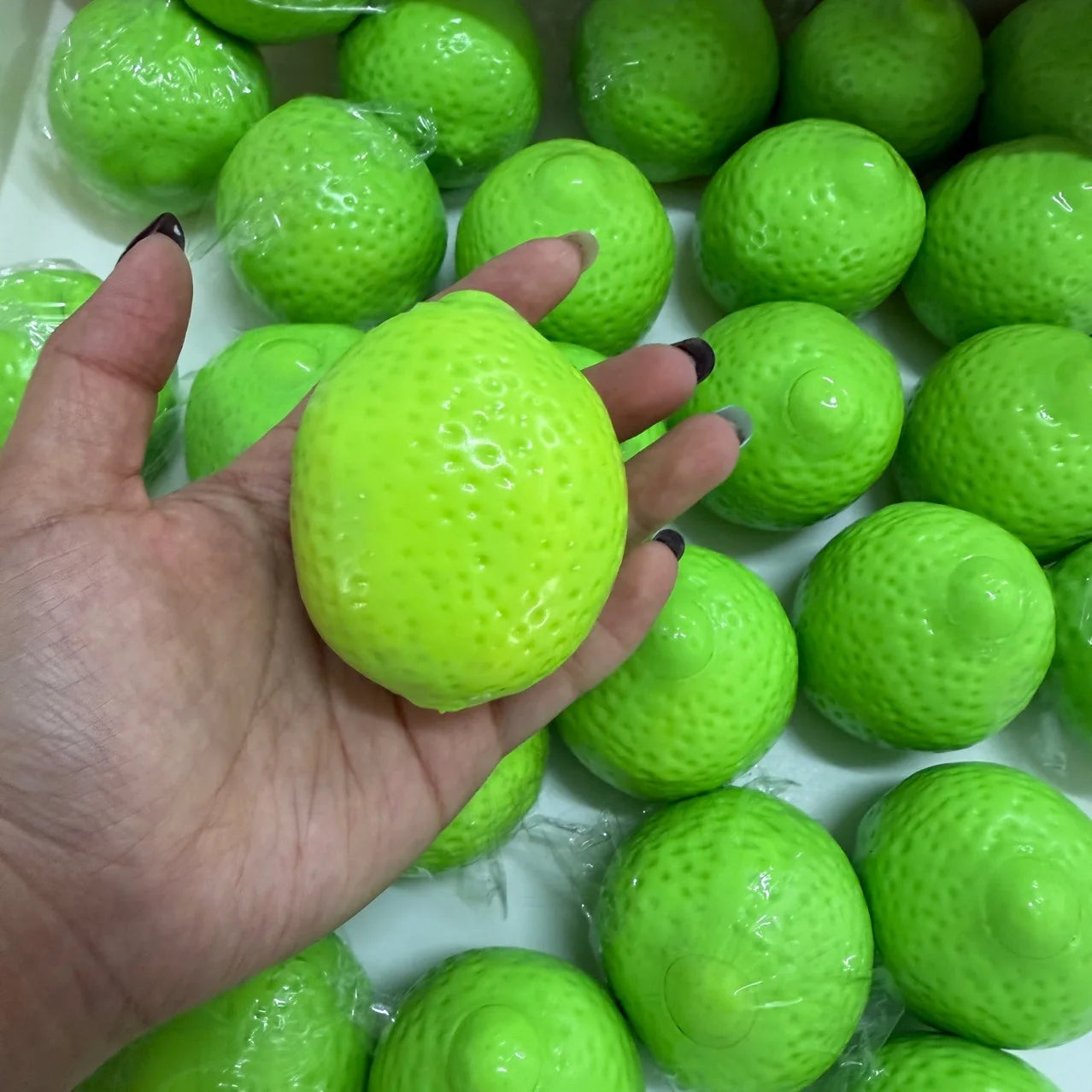Handmade Crispy lemon Stress Ball Squeeze Toy, Color-Changing Mango Squishy Fidget Ball, ASMR Sensory Stress Relief Toy