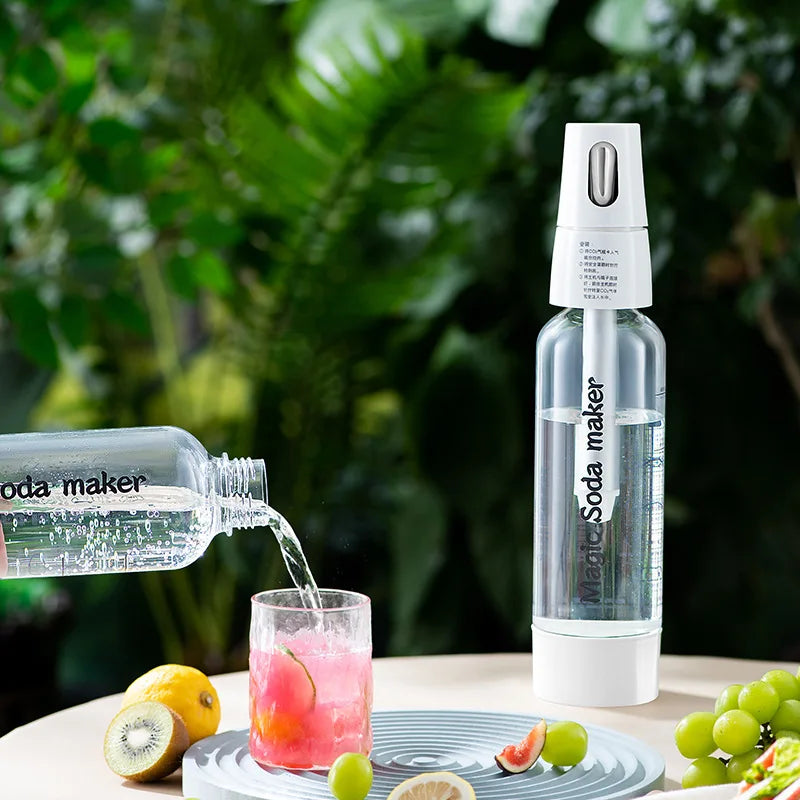 Bubble Water Machine Soda Machine Homemade Cup Carbonated Beverage Juice Bubble Machine Home Portable Bubble Water Machine