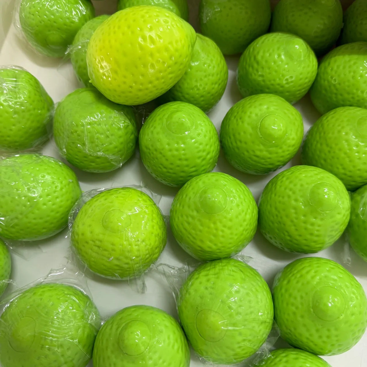 Handmade Crispy lemon Stress Ball Squeeze Toy, Color-Changing Mango Squishy Fidget Ball, ASMR Sensory Stress Relief Toy